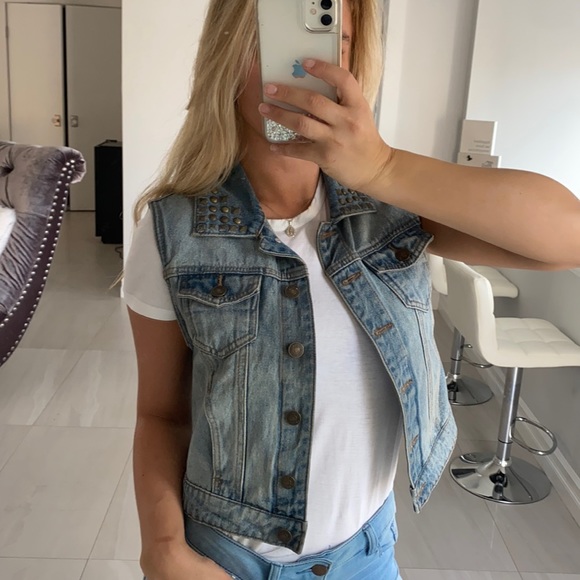 Forever21 Denim Stud Vest - Picture 3 of 8